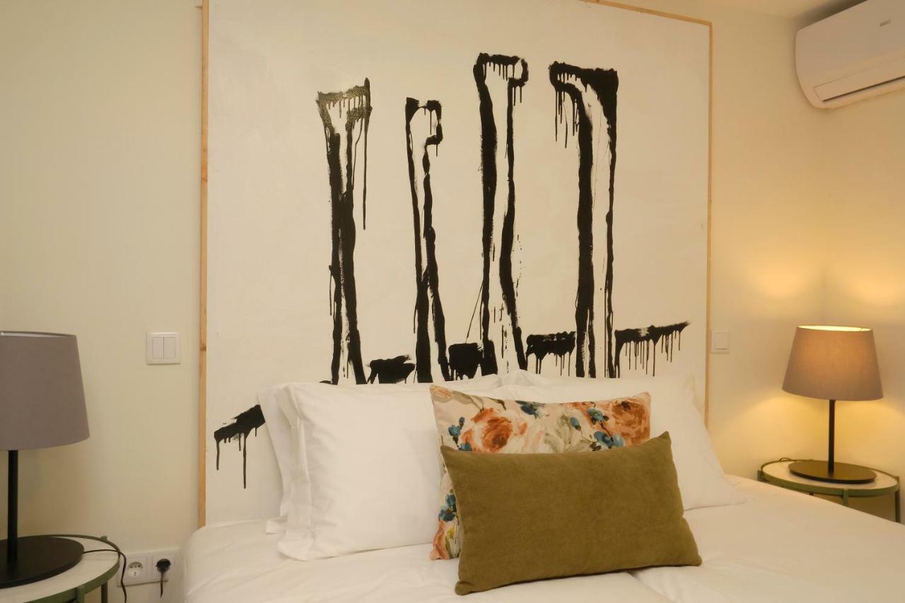 Oporto Wall Apartments Oporto